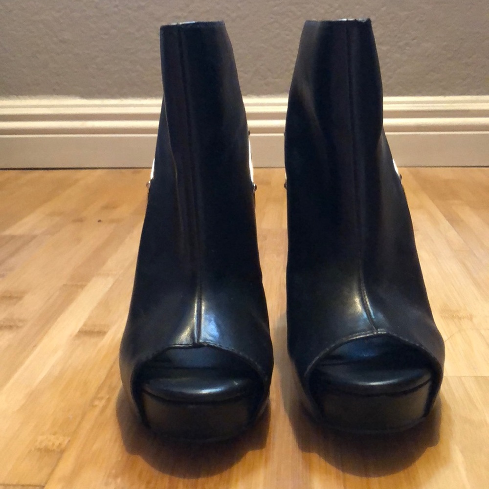 Black BCBG Generation Heels